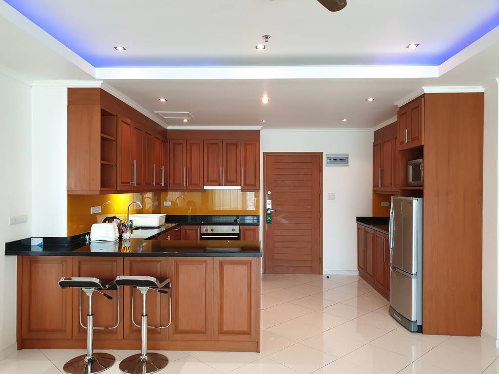 vt-6-room-20-736-1