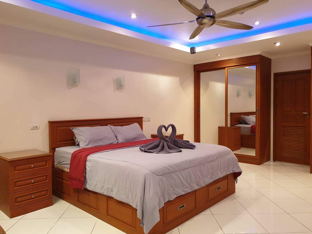 vt-6-room-20-736-20