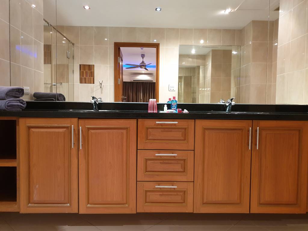 vt-6-room-20-736-28