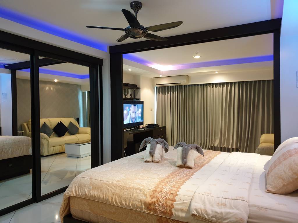 vt-6-room-21-817-7