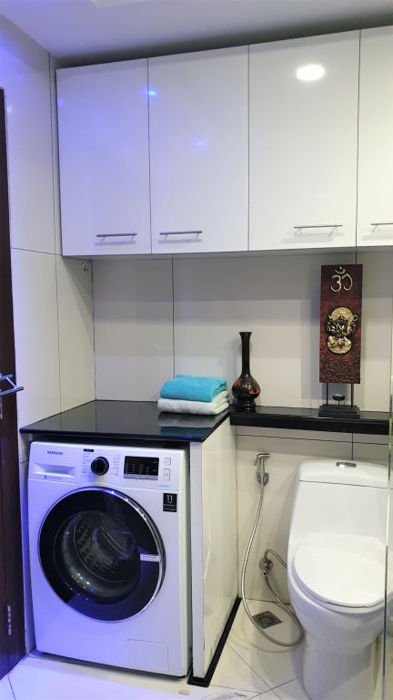 18_659_Washing Machine