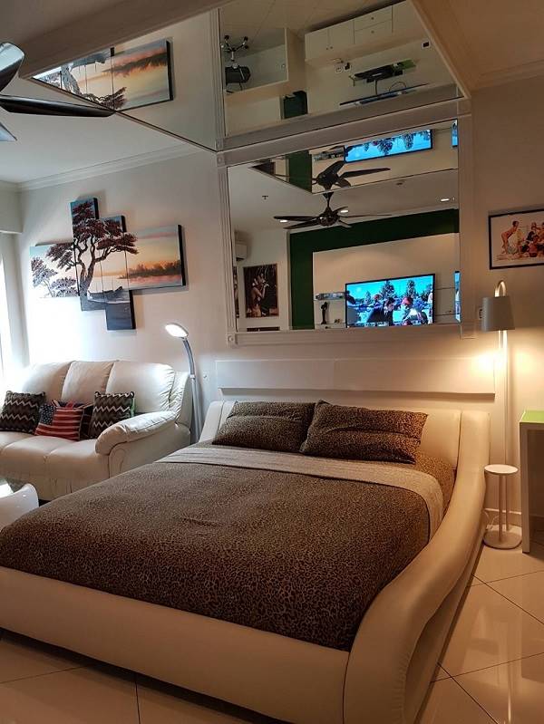 27-1073 VT6 Bedroom N1