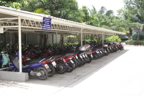Viewtalaycoveredparking