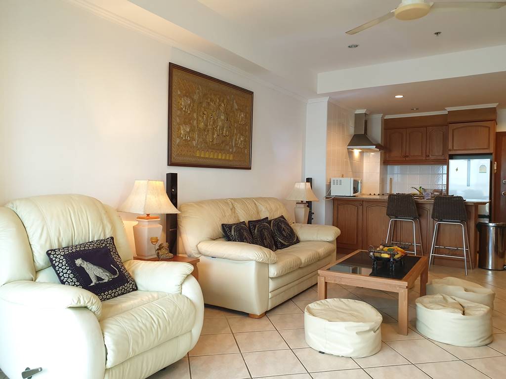 room-11-527-jacuzzi-suite-6