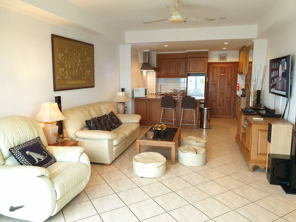 room-11-527-jacuzzi-suite-8