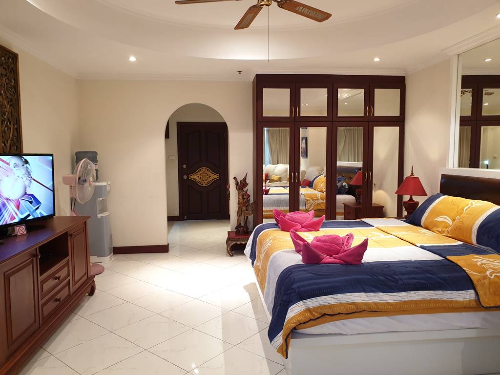 room-12-566-sea-view-luxury-9