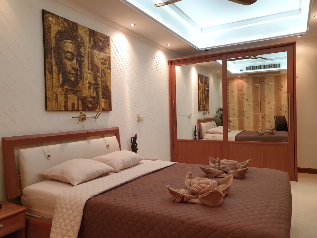 room-15-715-09