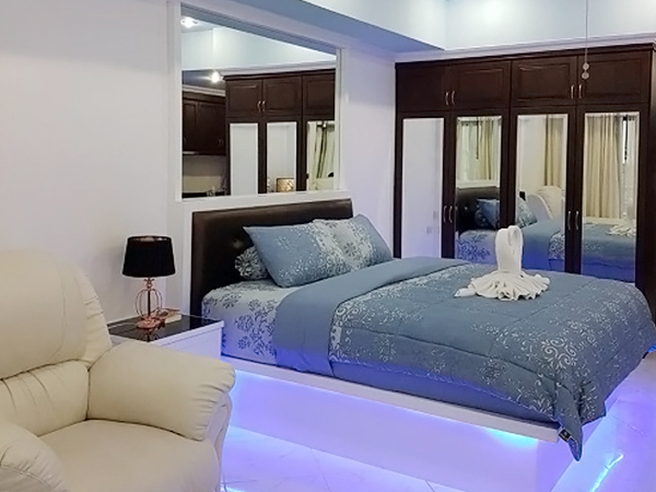 room12-579